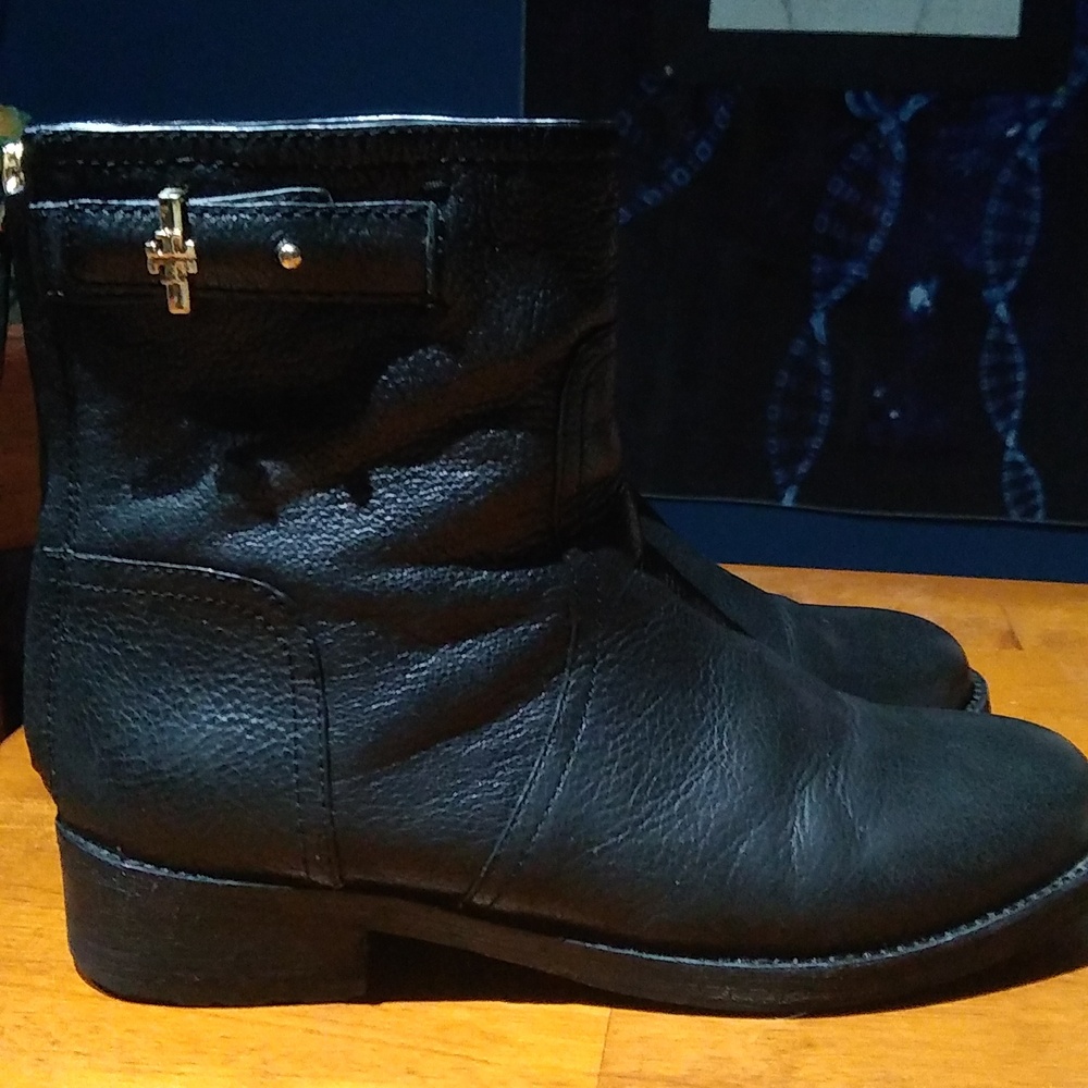Tory Burch Selena distressed boots - Picture 3 of 7